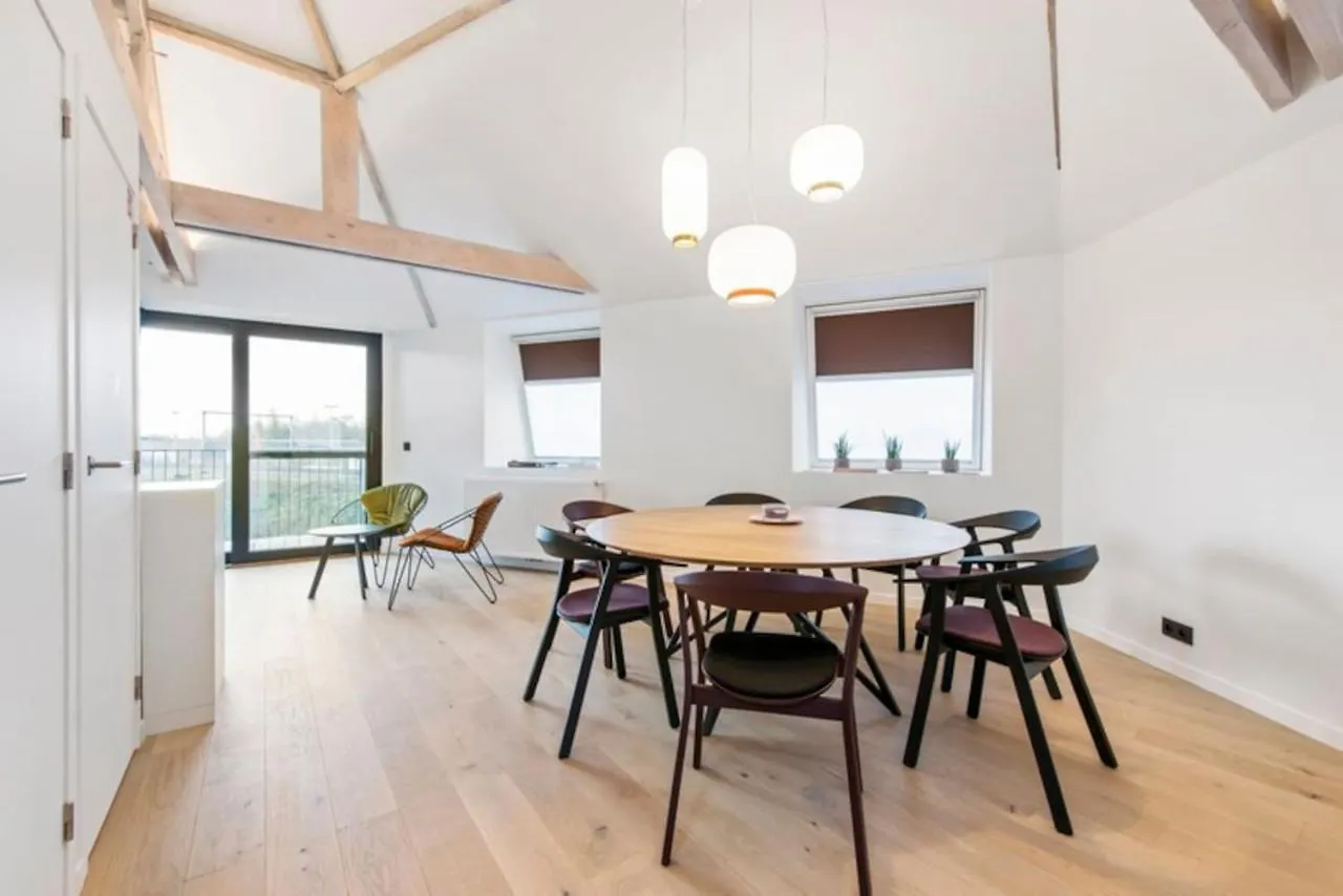 Design Loft Near The City Of Ghent